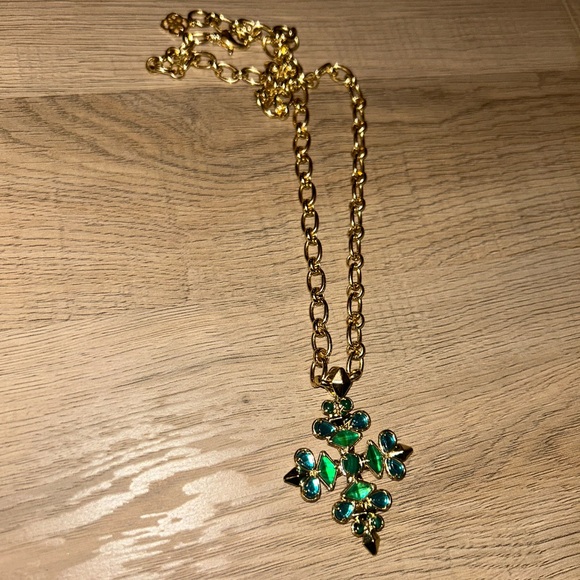 Kendra Scott Kinsley Necklace - Picture 2 of 5